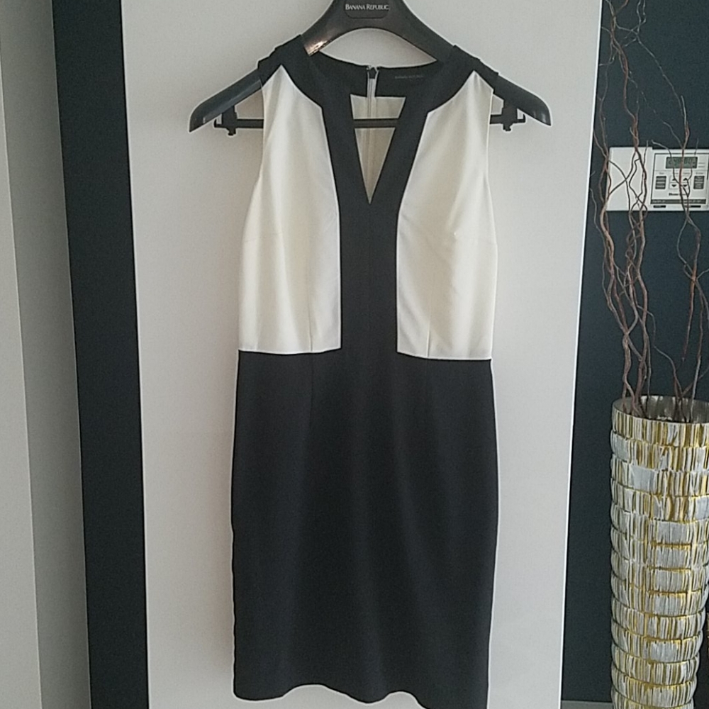 Banana Republic Work Dress size 2P